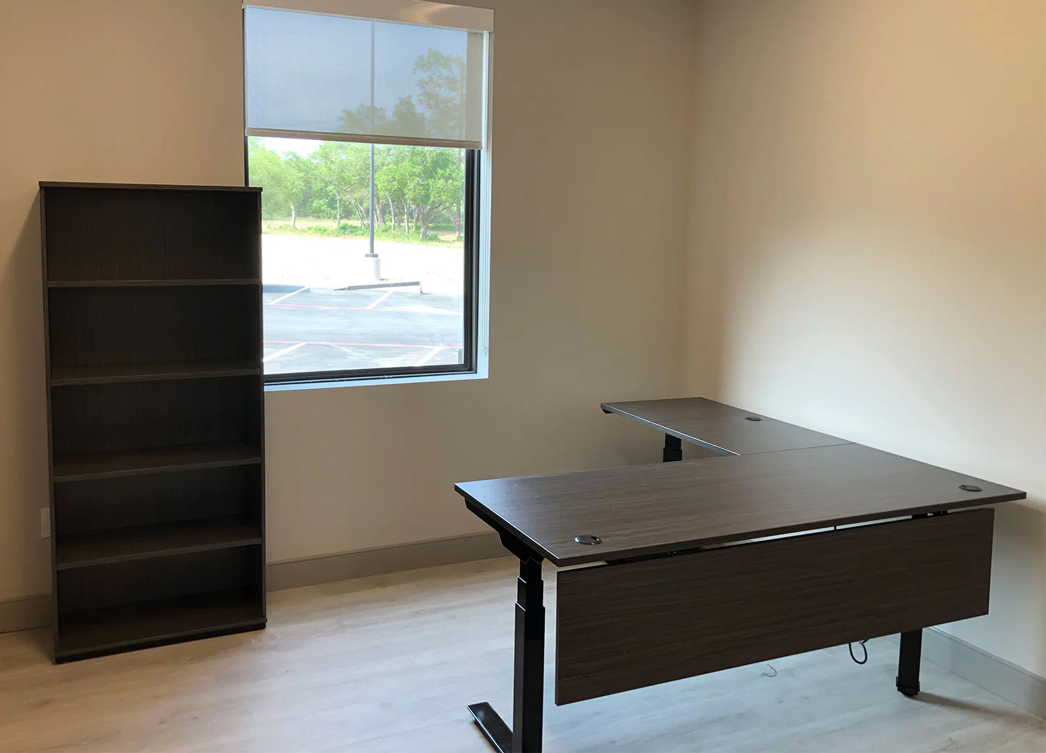Think Desk L-Shape - Image 9