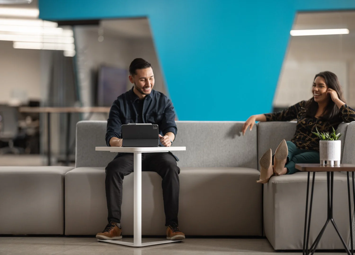 Modular Lounge Seating - Corner Seat - Image 4