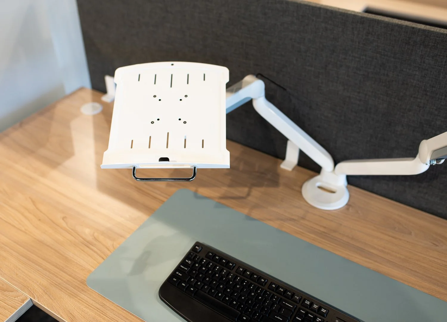 Series II Monitor Arm - Image 7