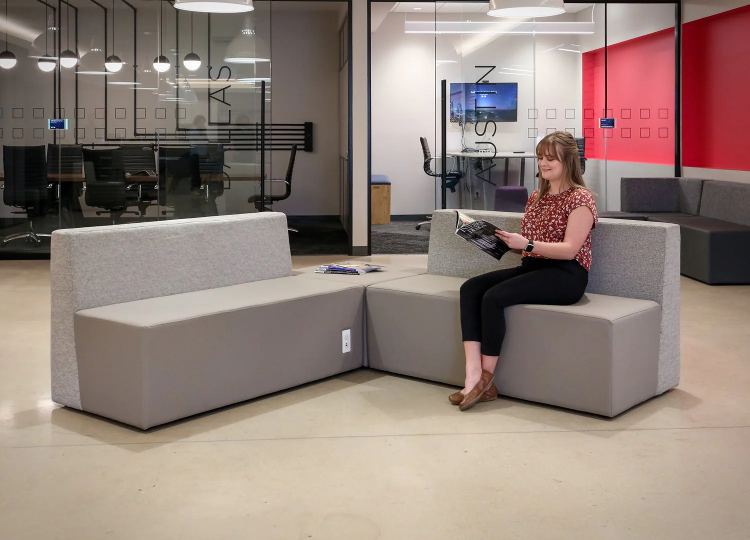 Modular Lounge Seating - Single Segment - Image 15