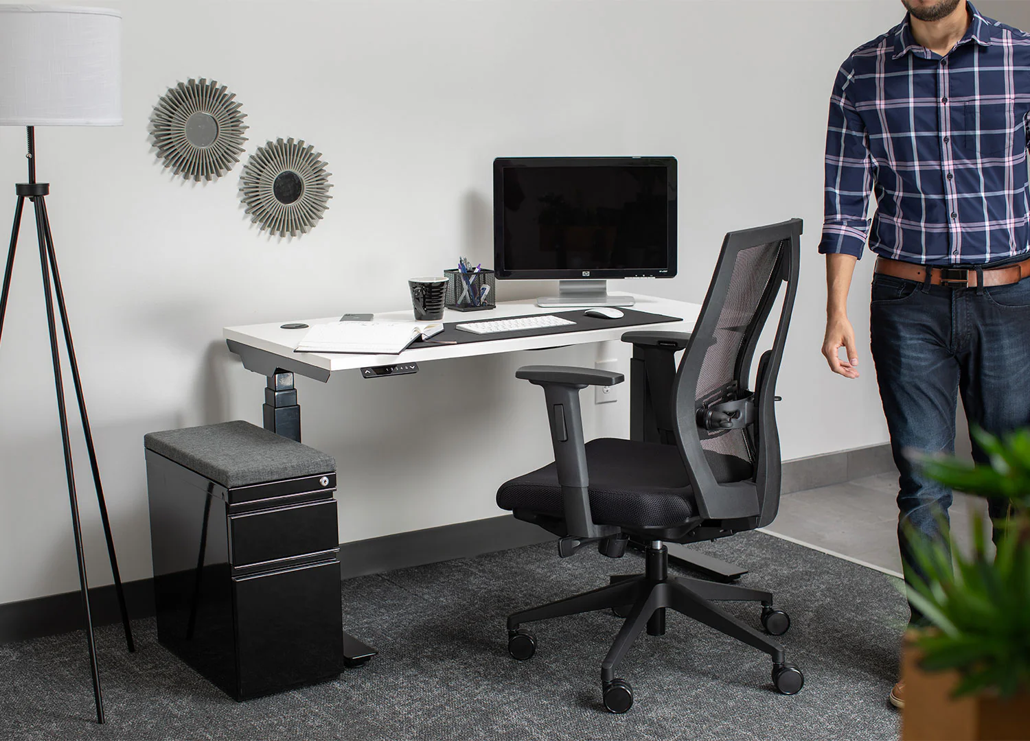Slim Pedestal - Image 6