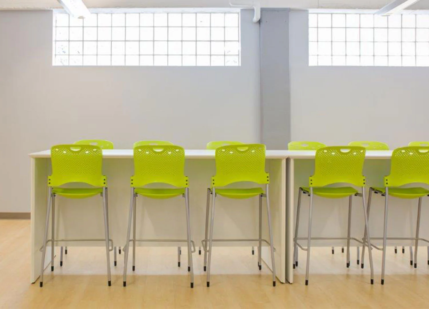 Standing-Height Collaboration Table - Image 6
